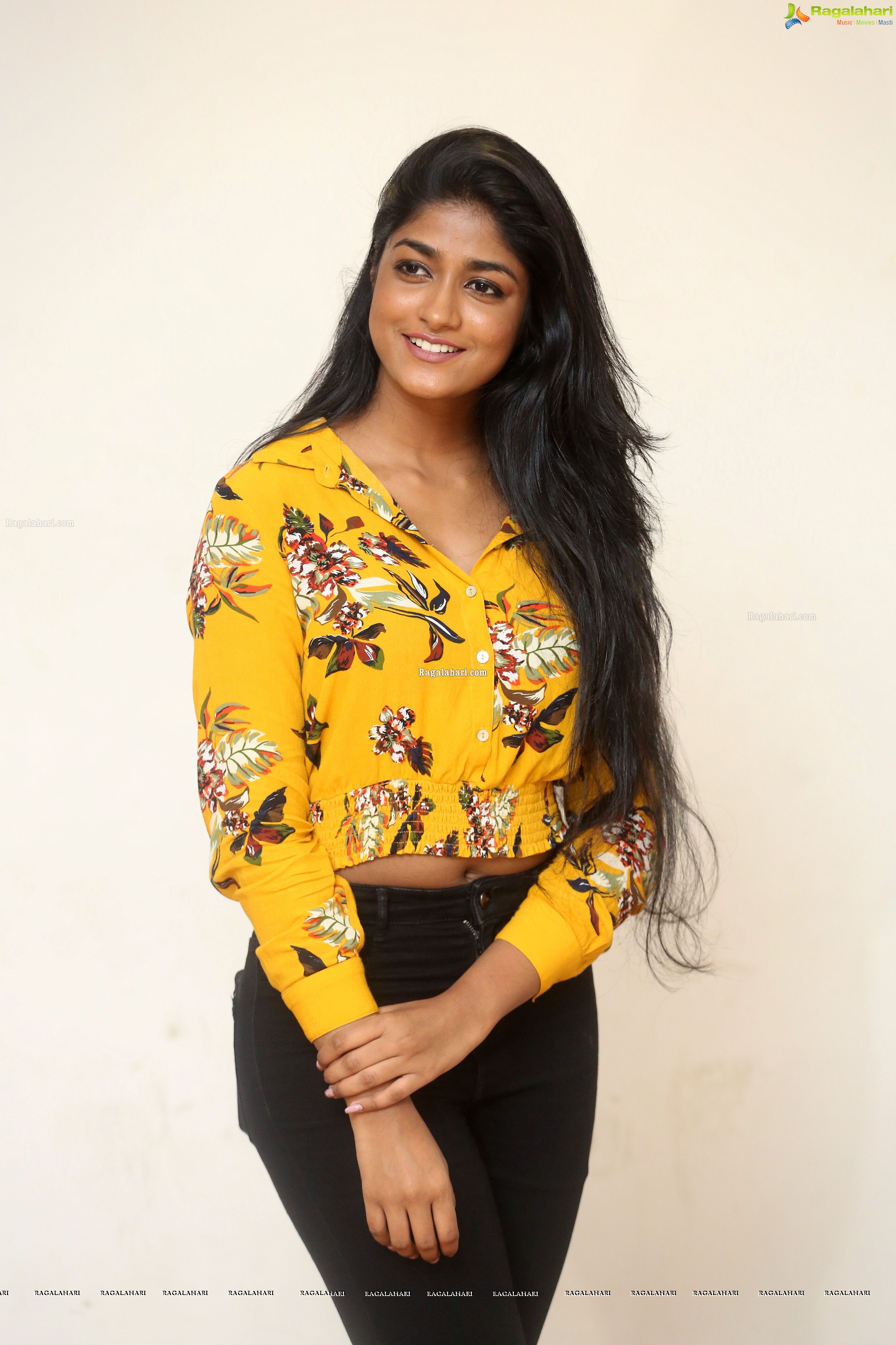 Dimple Hayati @ Gaddala Konda Ganesh Success Meet - HD Gallery