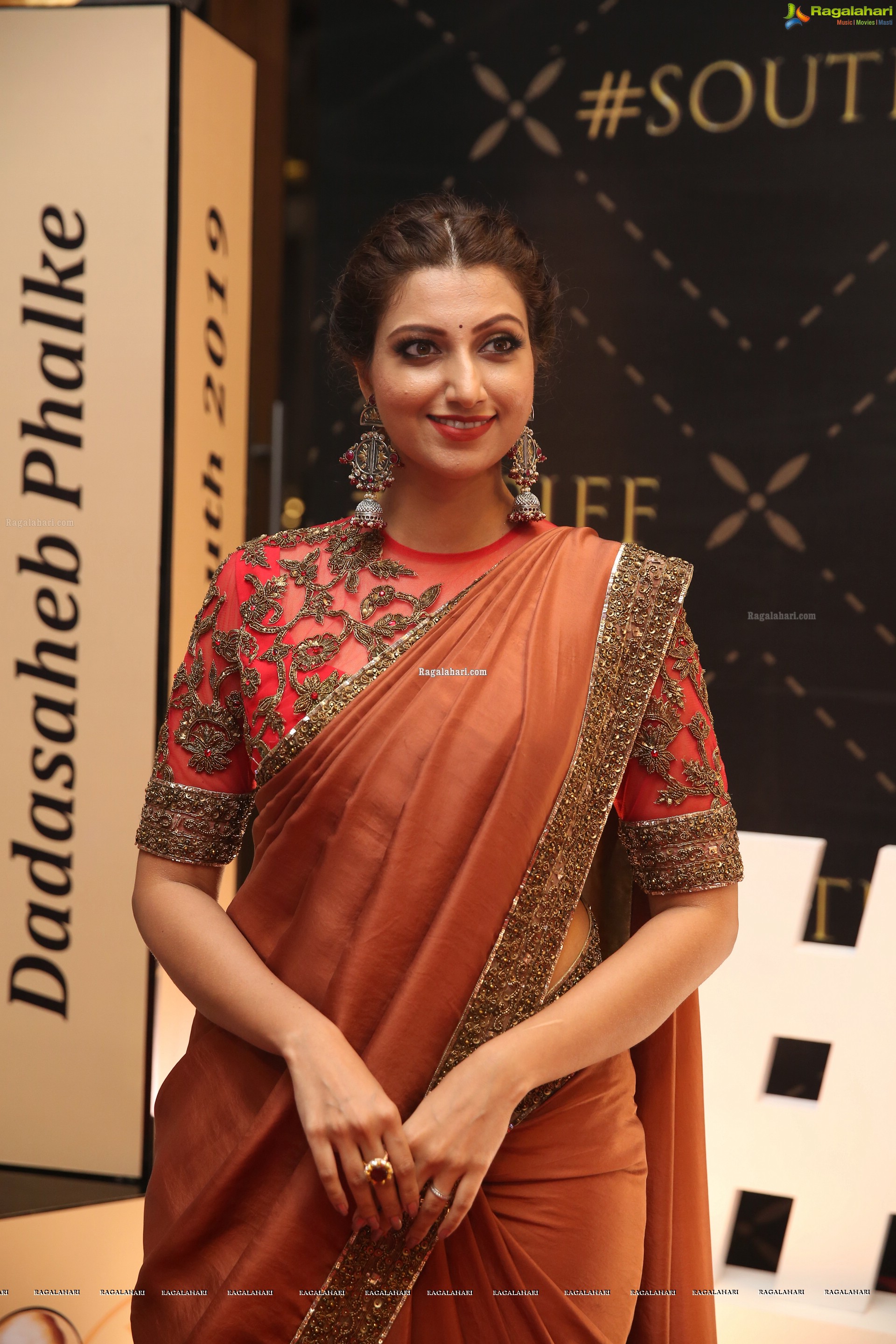 Hamsa Nandini @ Dadasaheb Phalke Awards South 2019 - HD Gallery