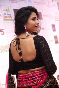 Jyothi at Dadasaheb Phalke Awards South 2019