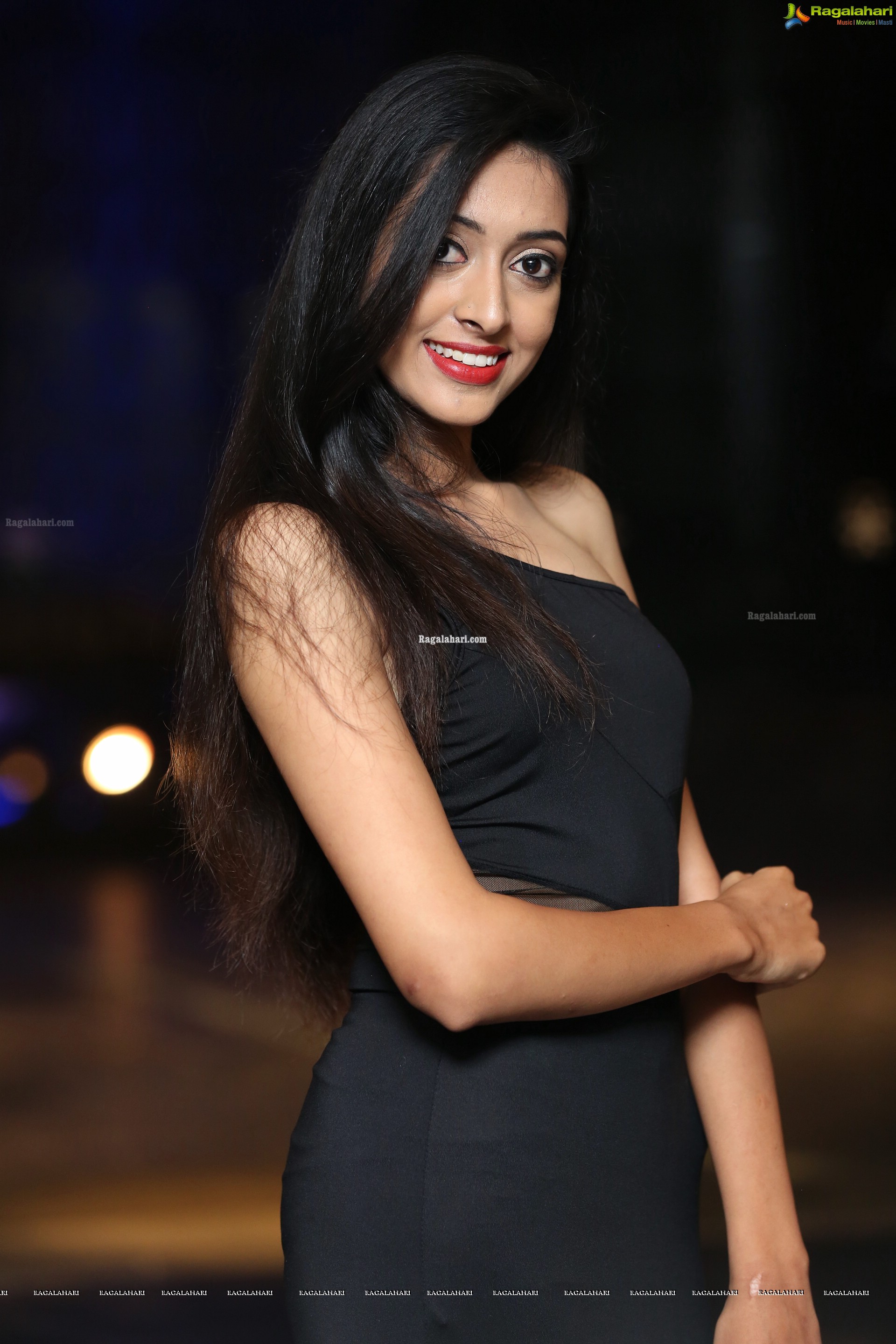 Lakshmi Ayalasomayajula @ Mr and Miss Iconic India 2019 - HD Gallery