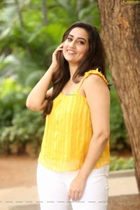 Manjusha at Beach Road Chetan Teaser Launch