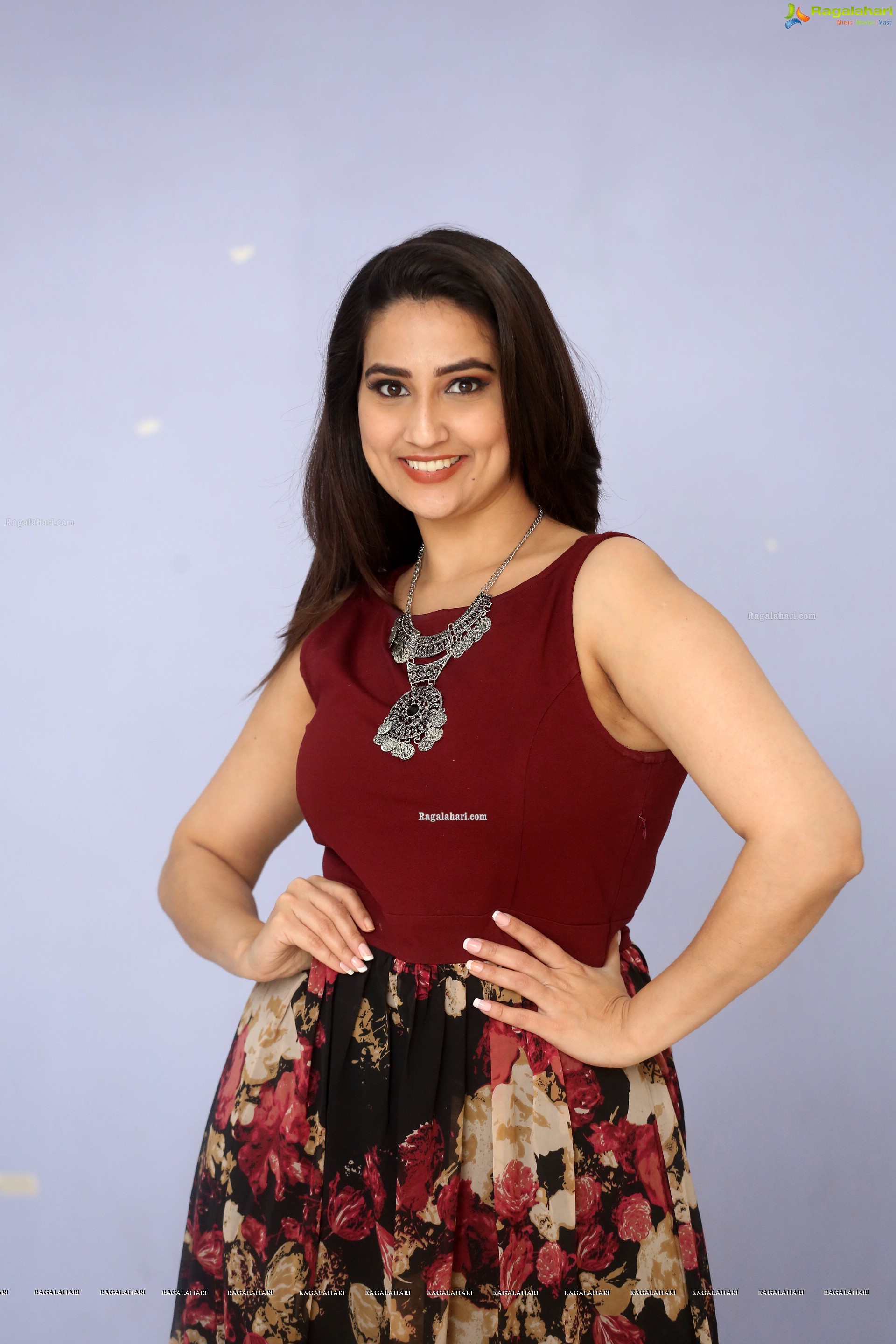 Manjusha at Malli Malli Chusa Trailer Launch - HD Gallery