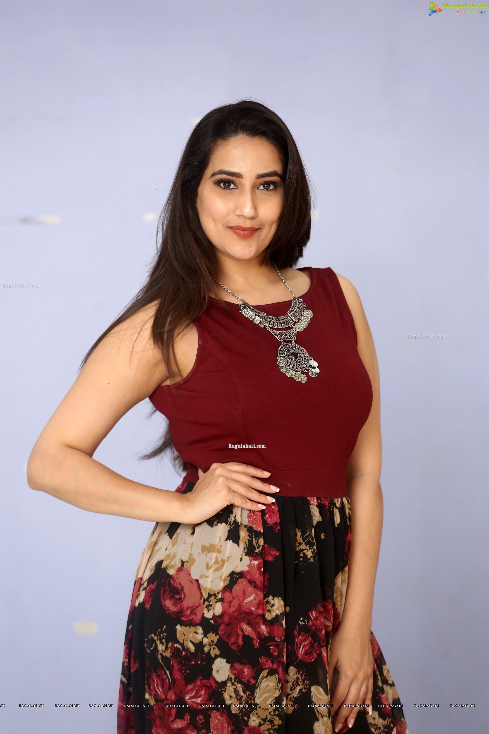 Manjusha at Malli Malli Chusa Trailer Launch - HD Gallery