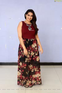 Manjusha at Malli Malli Chusa Trailer Launch