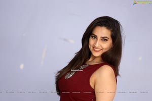 Manjusha at Malli Malli Chusa Trailer Launch