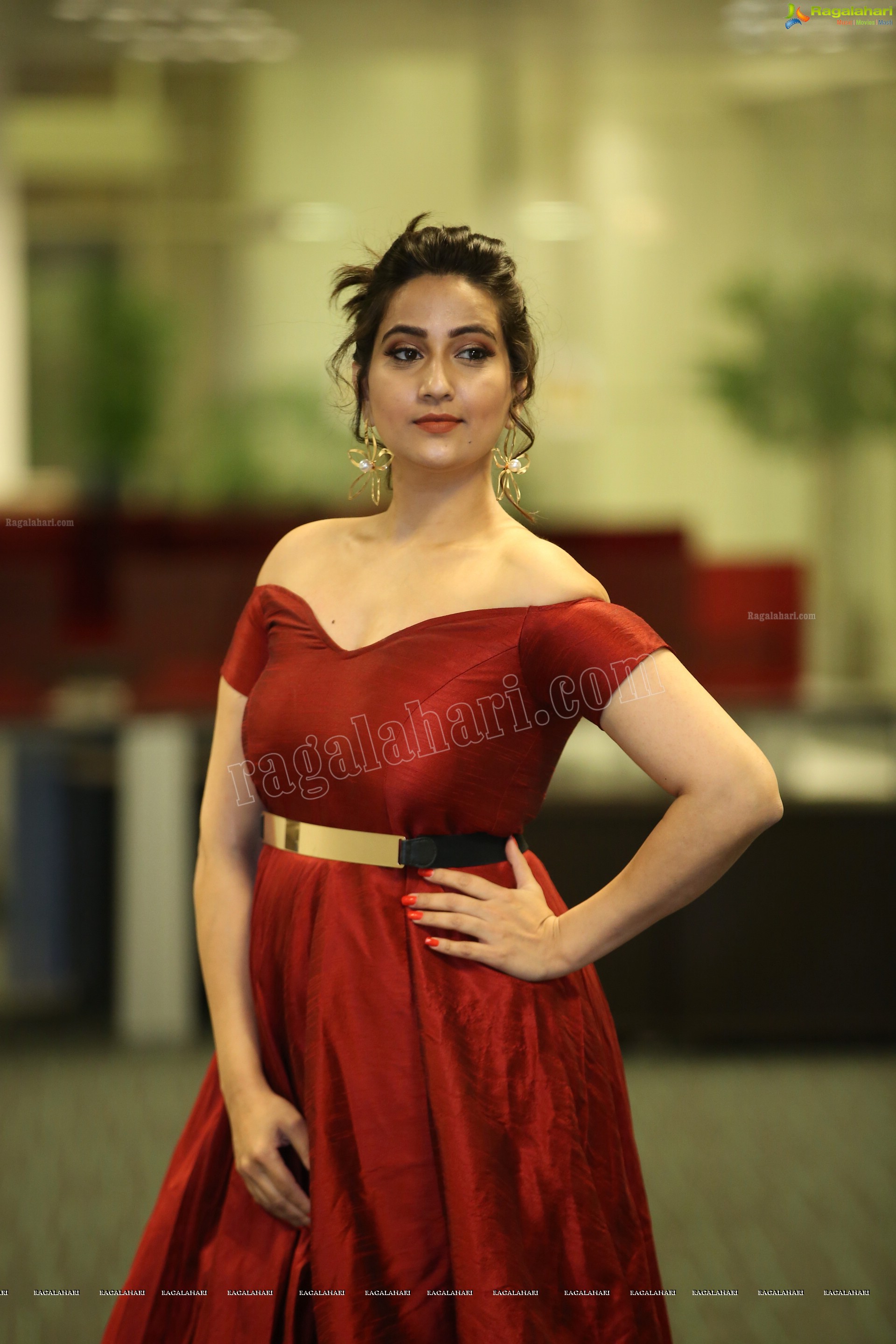 Manjusha @ SIIMA 2019 (Day 2) (Exclusive) (High Definition Photos)