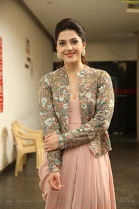 Mehrene Pirzada at Chanakya Interview