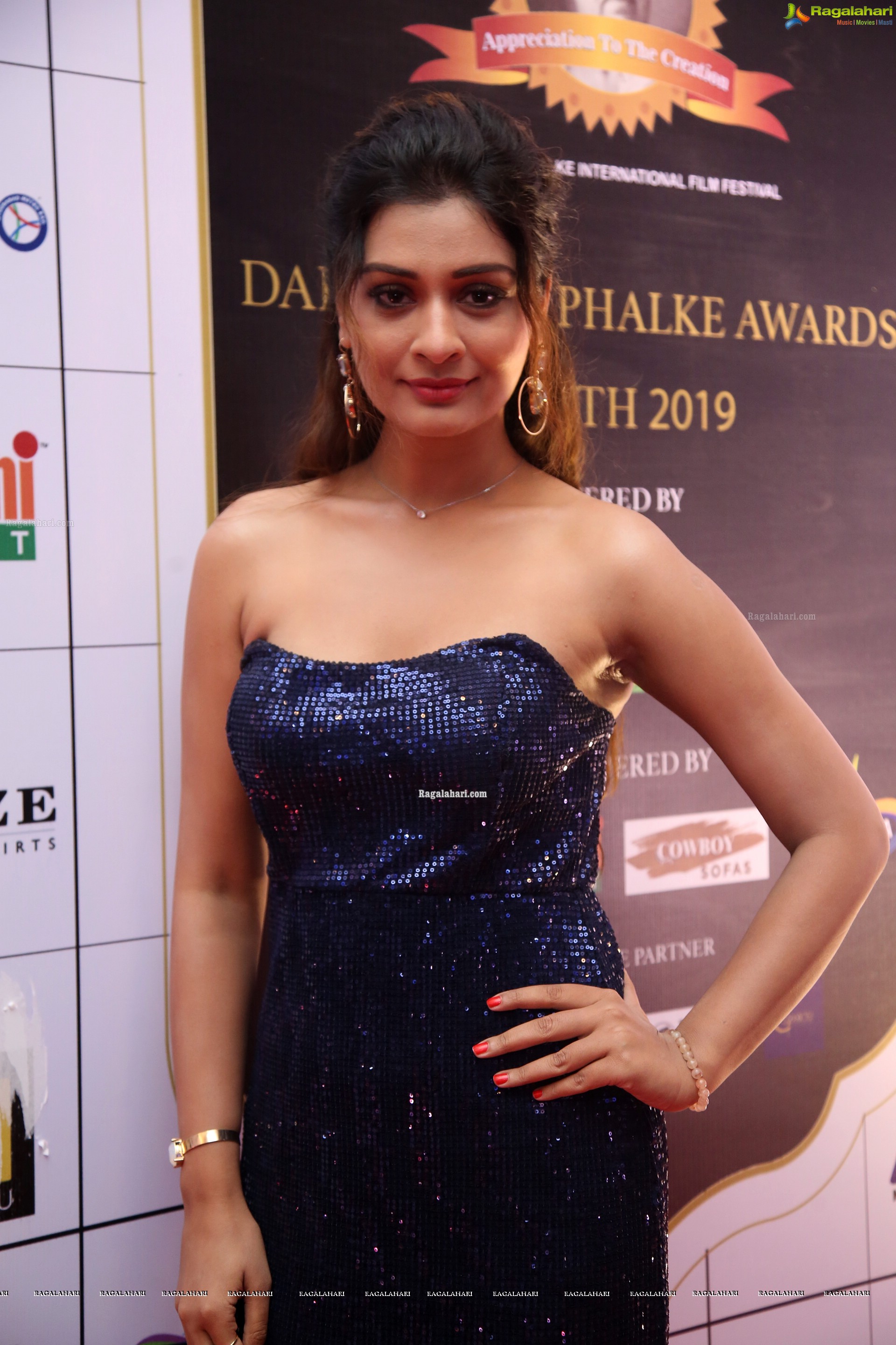 Payal Rajput @ Dadasaheb Phalke Awards South 2019 - HD Gallery