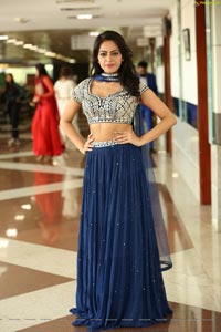 Richa Singh at Hi-Life Fashion Exhibition