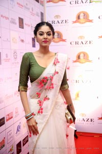 Sanam Shetty at Dadasaheb Phalke Awards 2019