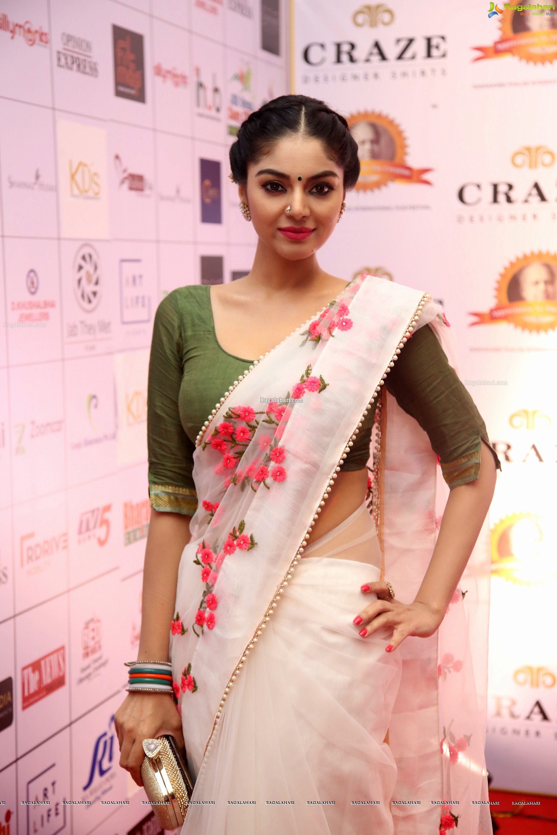 Sanam Shetty @ Dadasaheb Phalke Awards South 2019 - HD Gallery