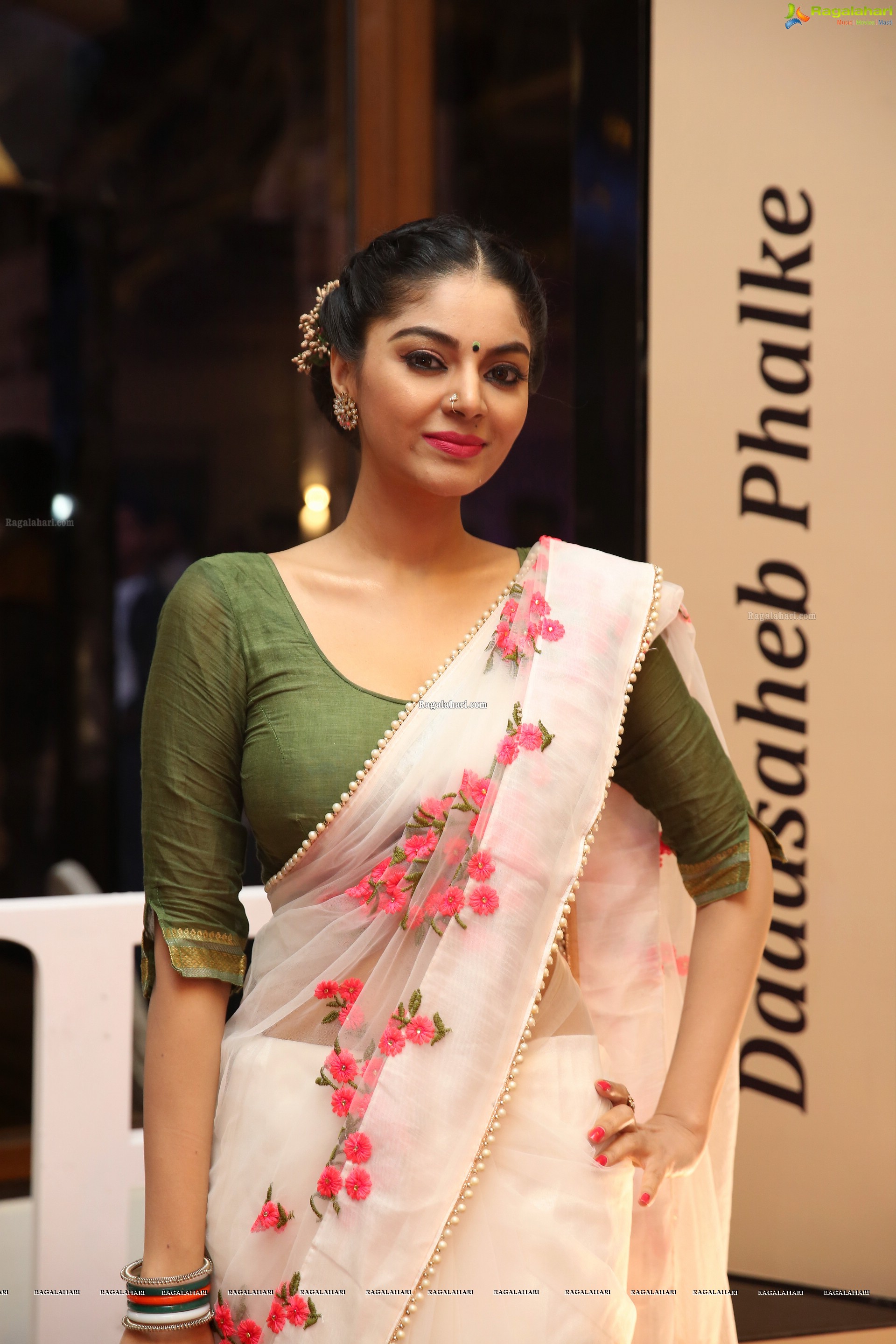 Sanam Shetty @ Dadasaheb Phalke Awards South 2019 - HD Gallery