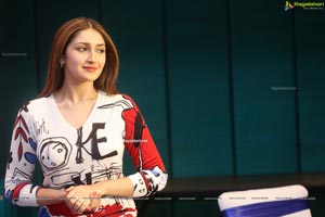 Sayyeshaa Saigal at Bandobast Press Meet