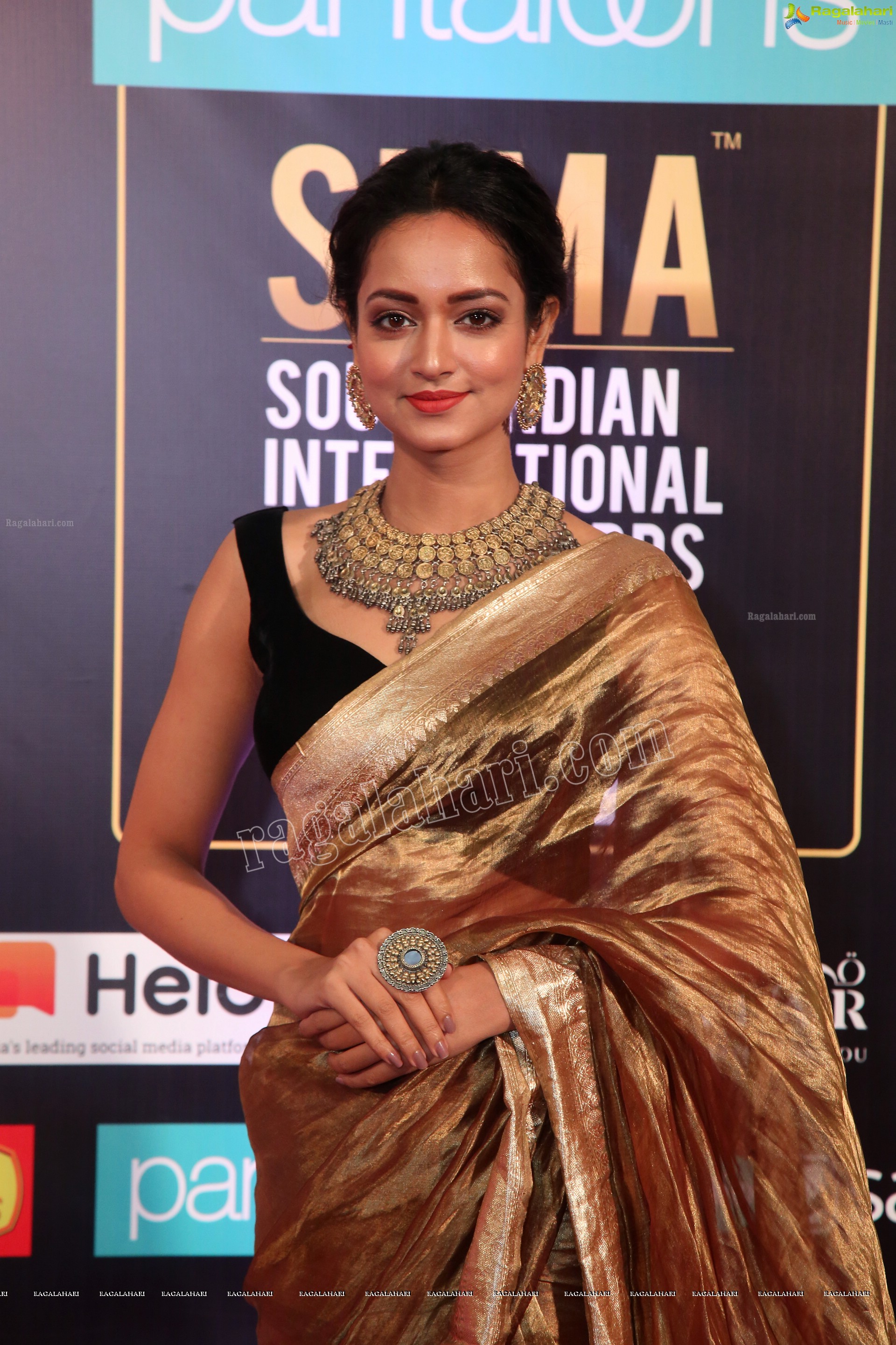 Shanvi Srivastava @ SIIMA 2019 (Exclusive) (High Definition Photos)