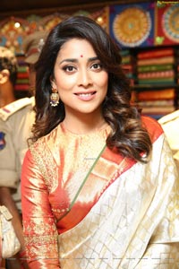 Shriya Saran at VRK Silks Chandanagar Showroom Launch