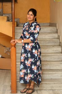 Sonia Chowdary at Ninnu Thalachi Trailer Launch