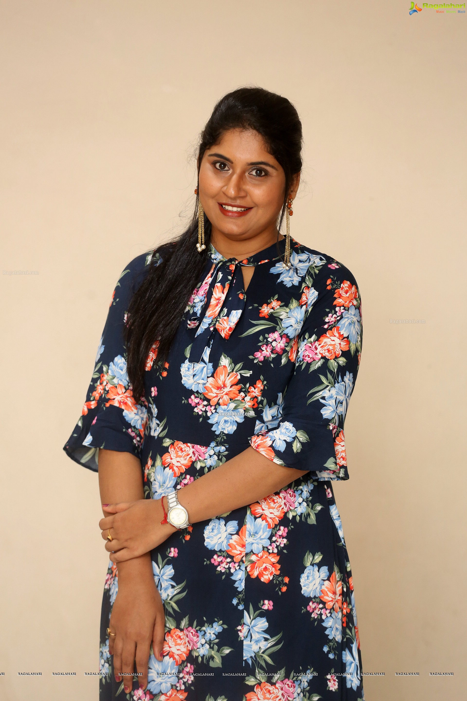 Sonia Chowdary @ Ninnu Thalachi Trailer Launch - HD Gallery