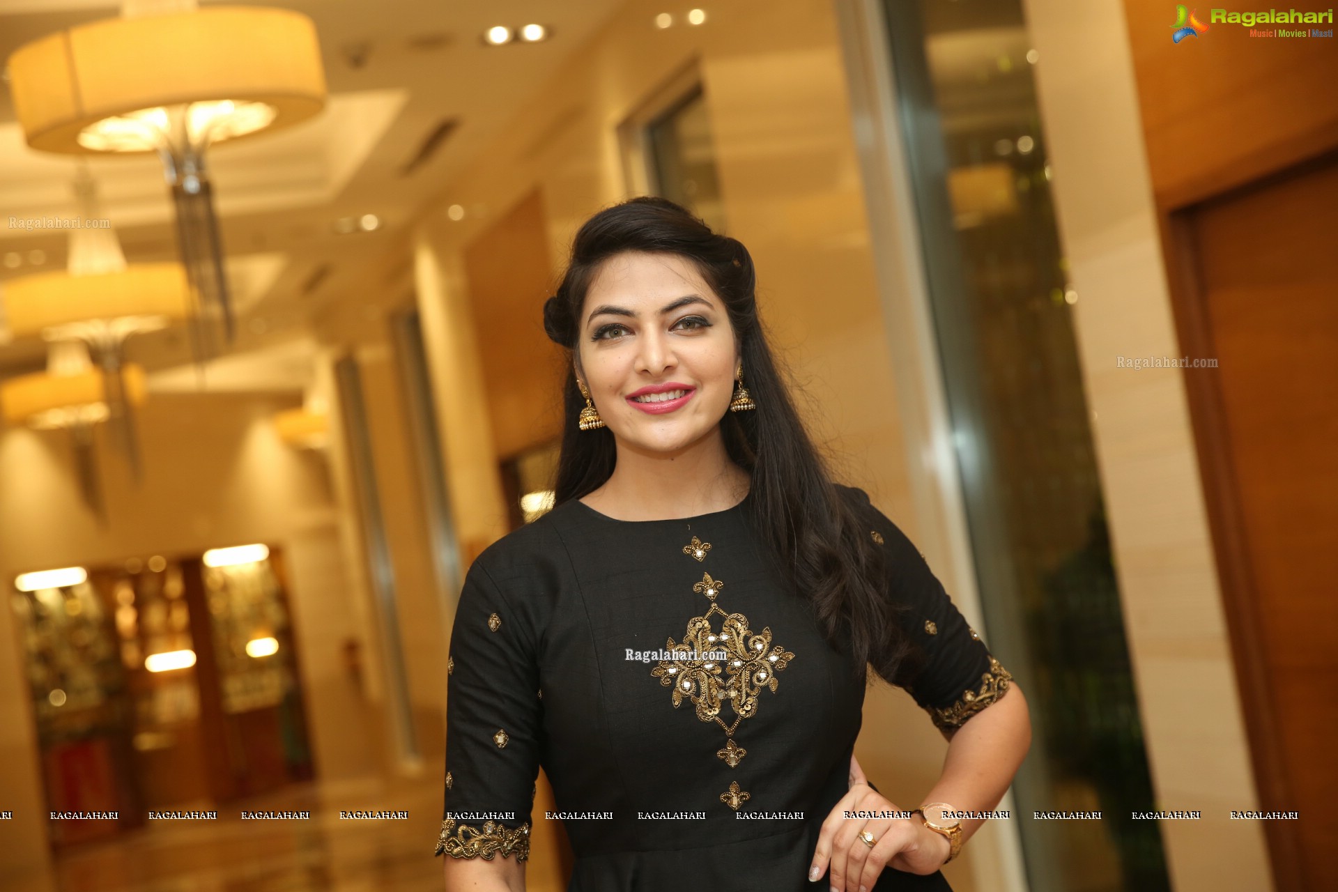 Supraja Reddy at Sutraa Grand Curtain Raiser & Fashion Showcase