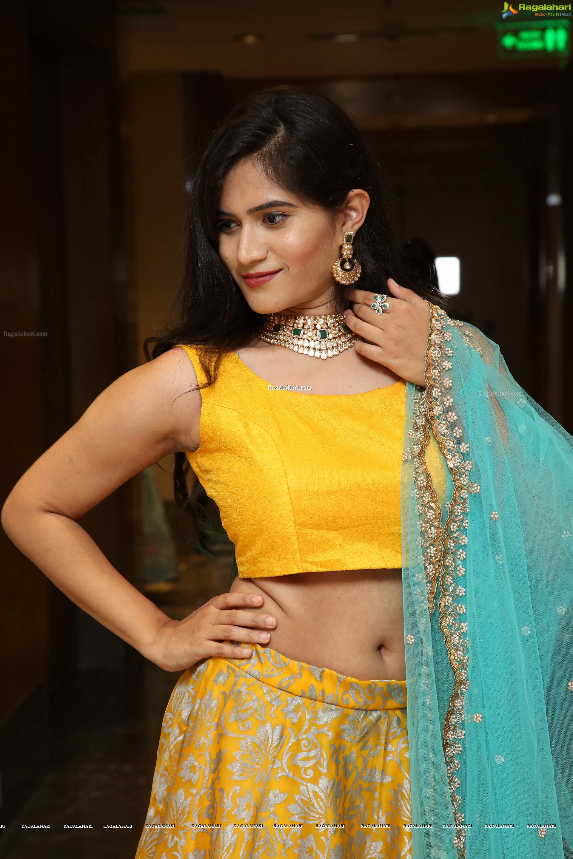 Tara Chowdary @ Arkayam Exhibition Curtain Raiser & Fashion Show - HD Gallery