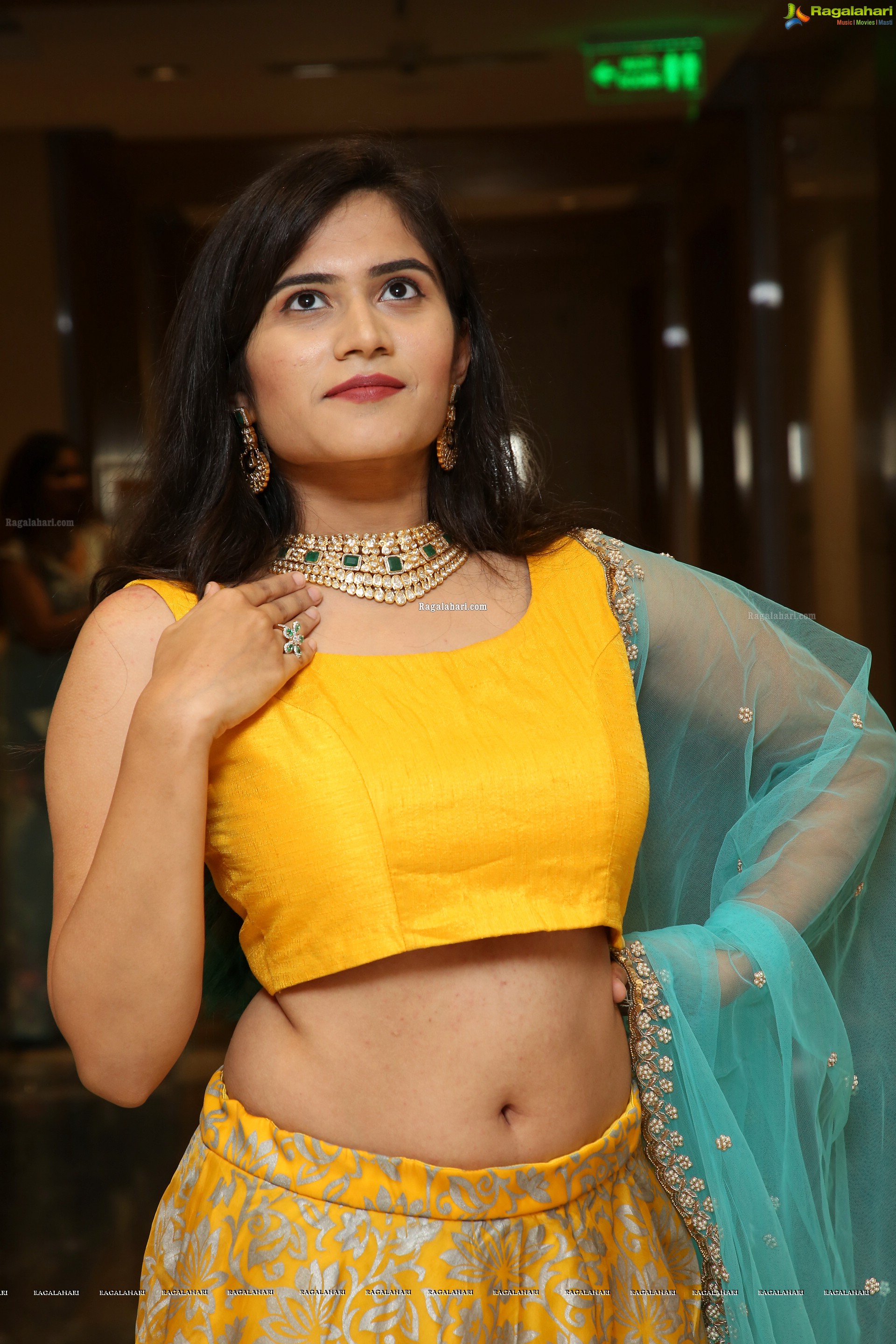 Tara Chowdary @ Arkayam Exhibition Curtain Raiser & Fashion Show - HD Gallery