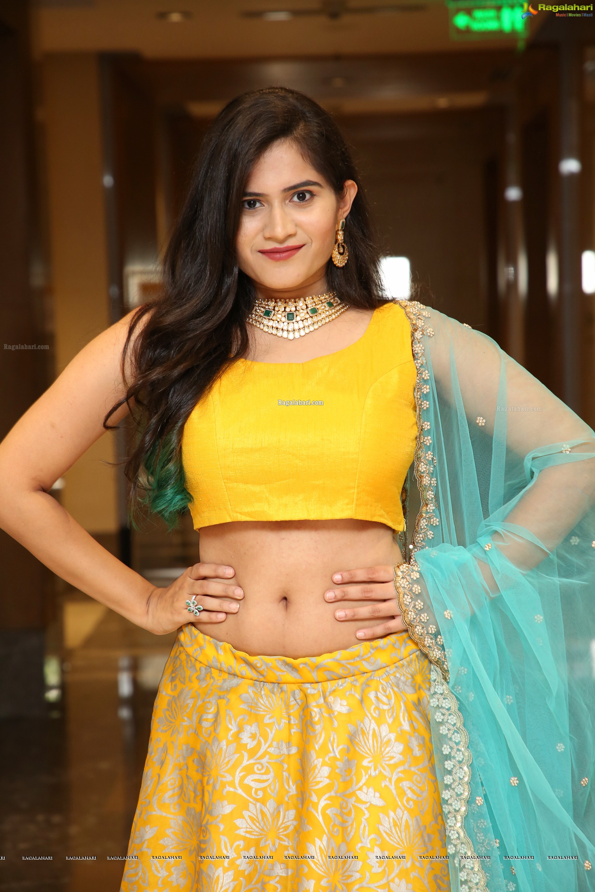 Tara Chowdary @ Arkayam Exhibition Curtain Raiser & Fashion Show - HD Gallery