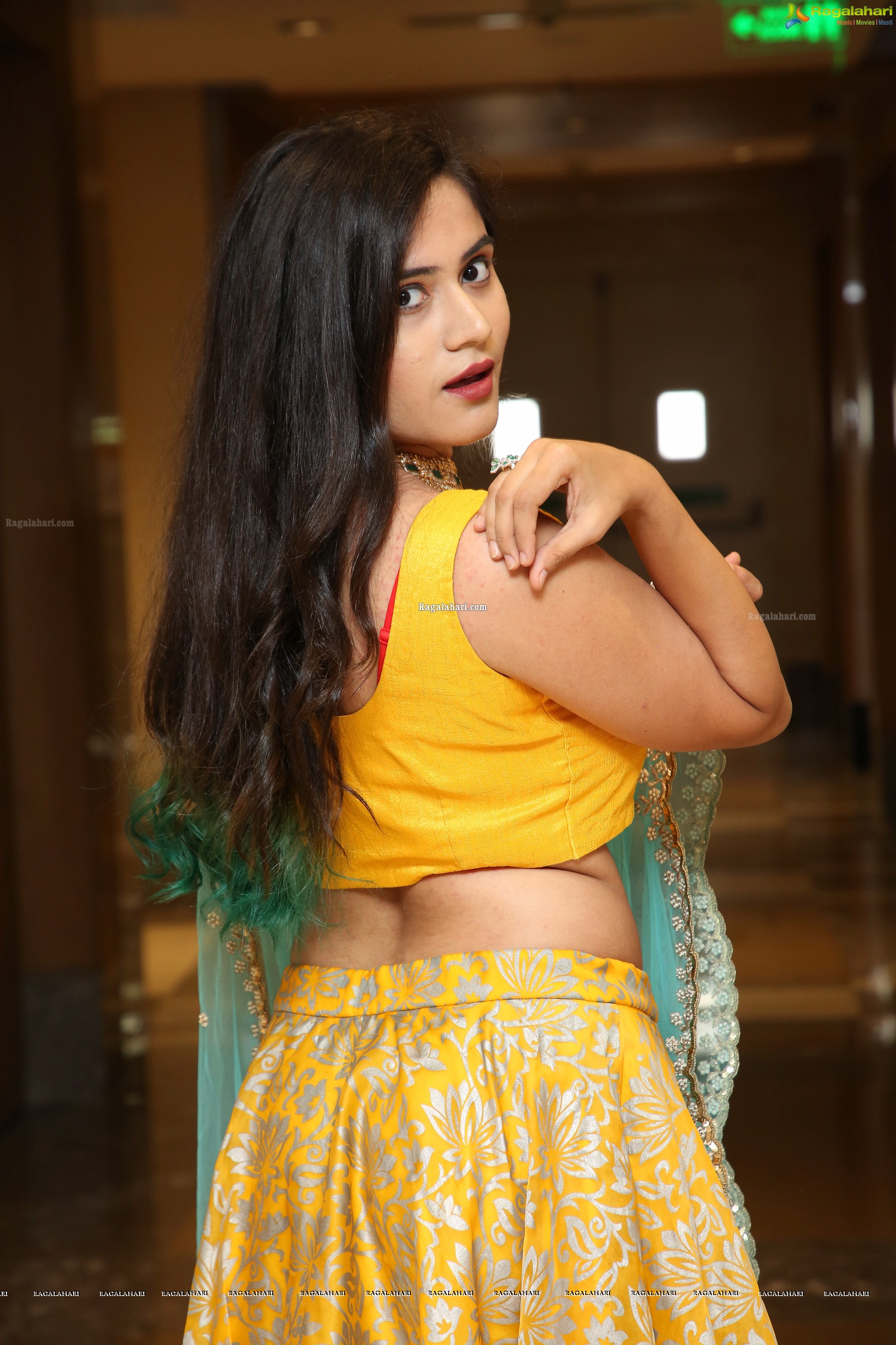 Tara Chowdary @ Arkayam Exhibition Curtain Raiser & Fashion Show - HD Gallery
