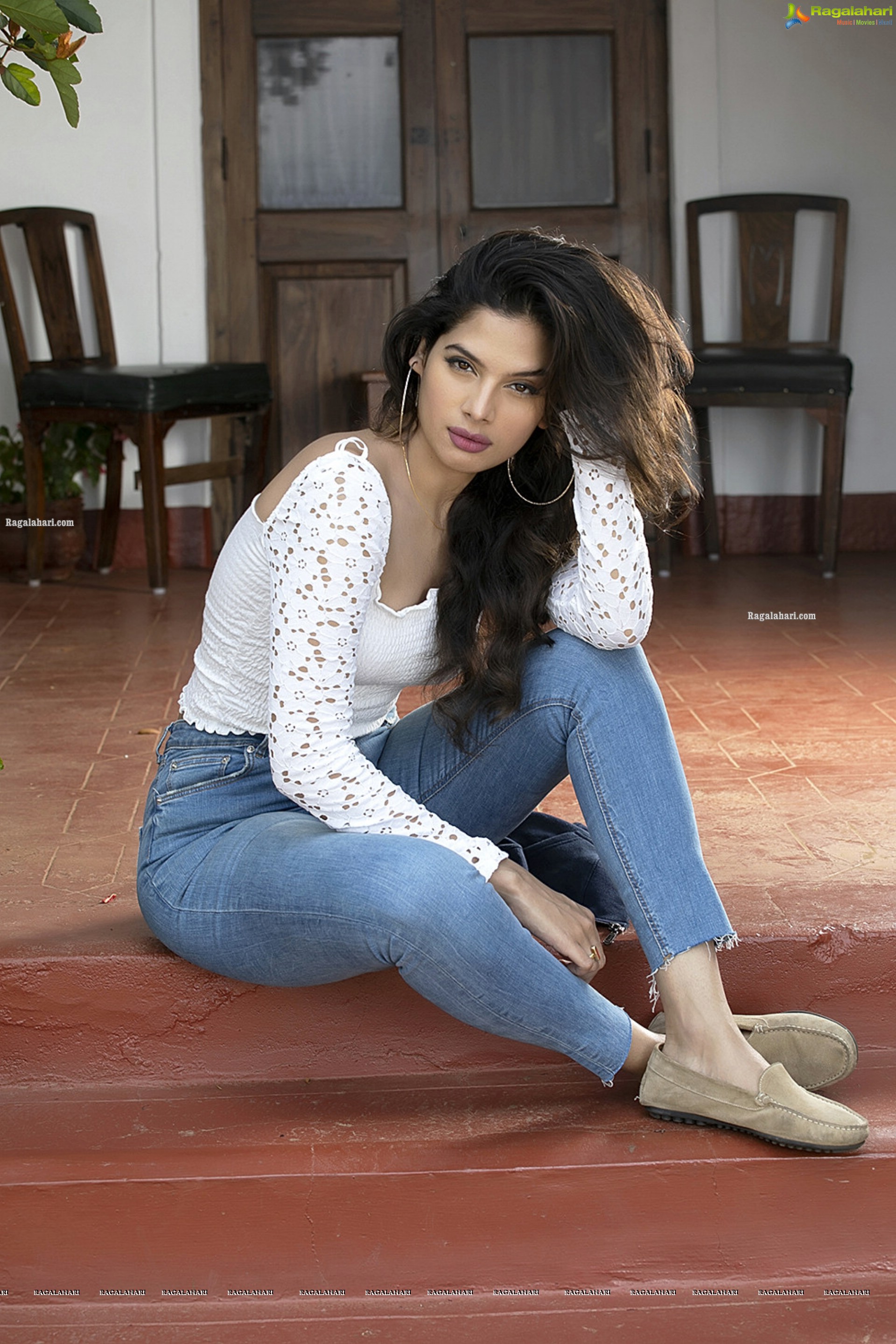 Tanya Hope (High Definition Photos)