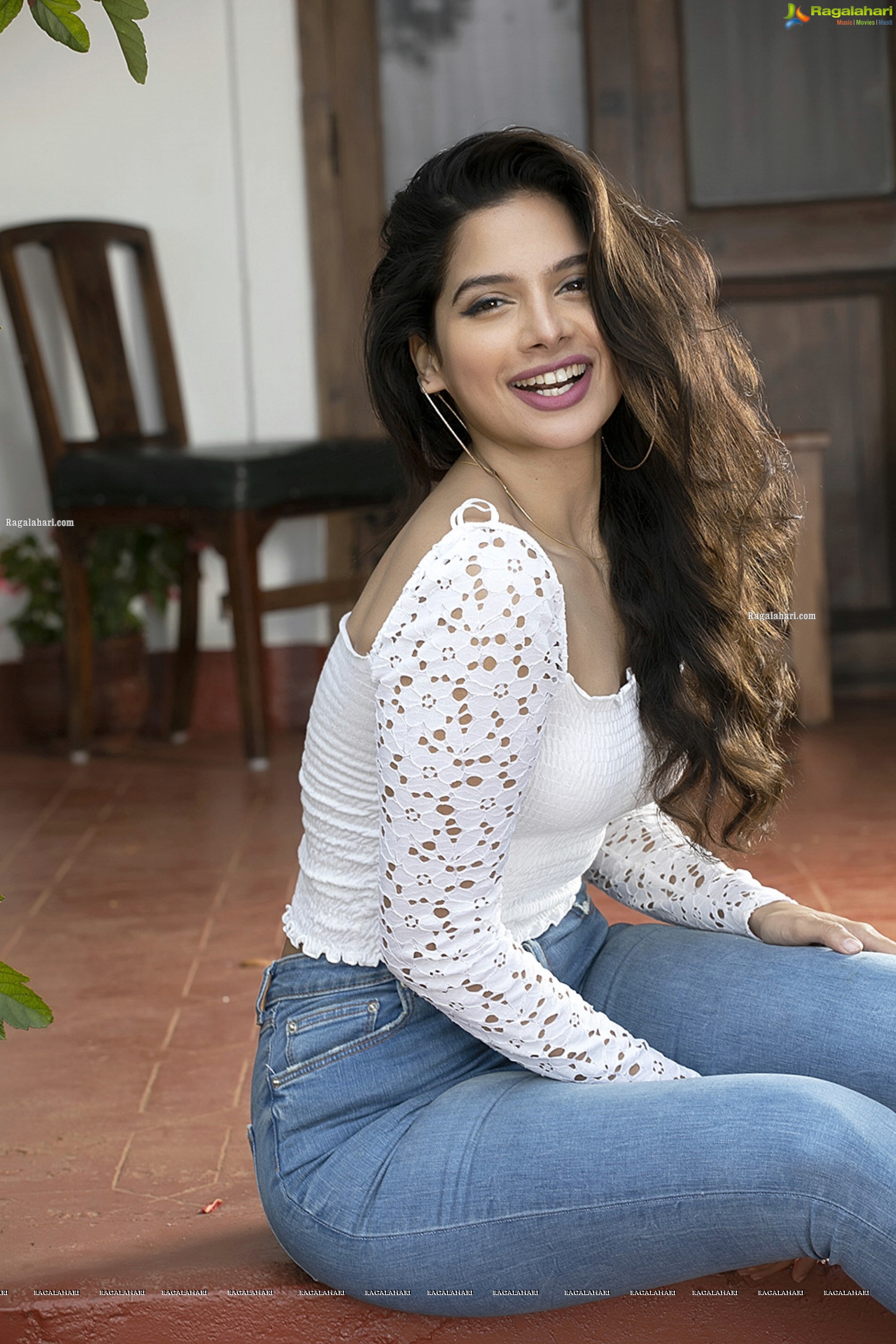 Tanya Hope (High Definition Photos)