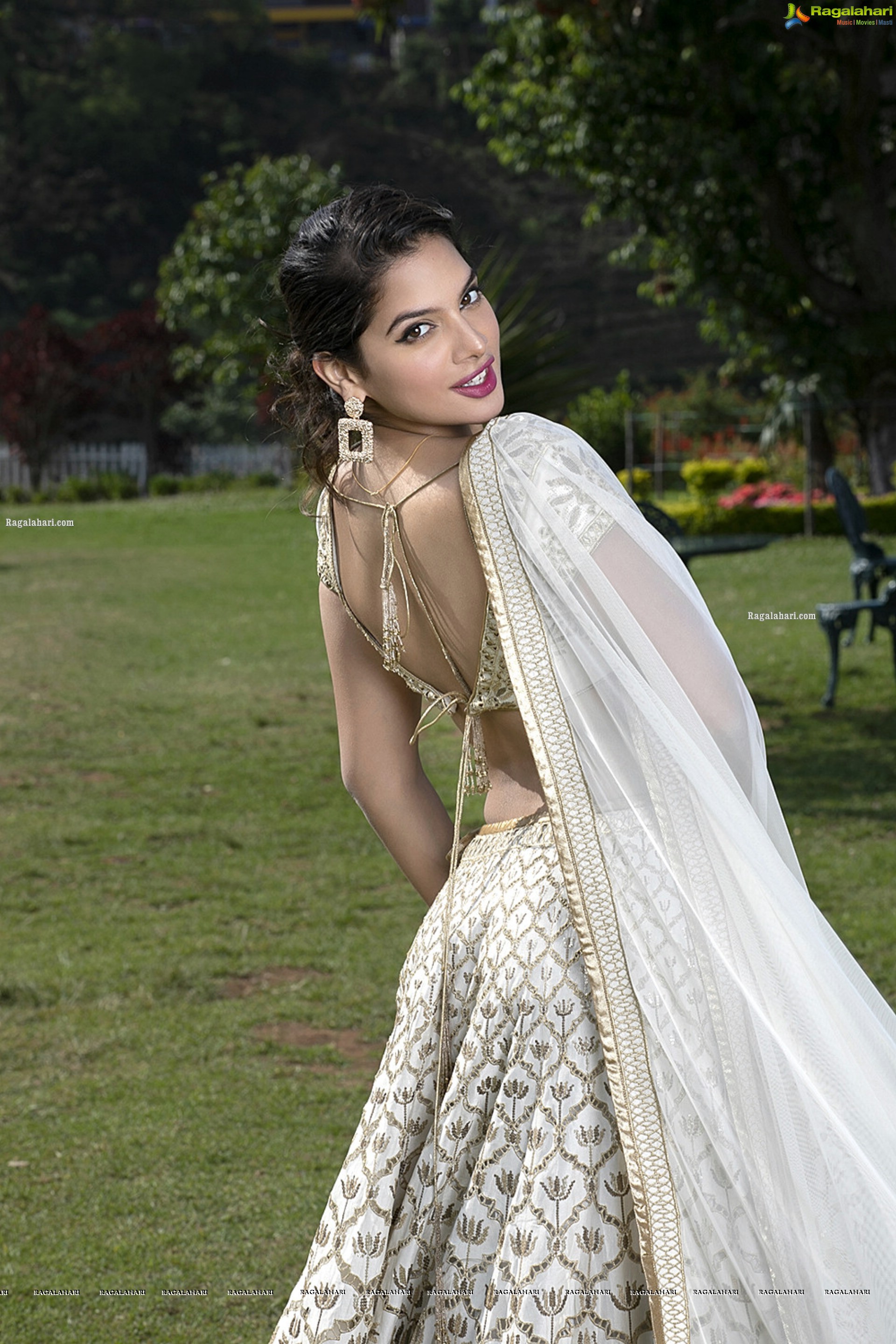 Tanya Hope (High Definition Photos)