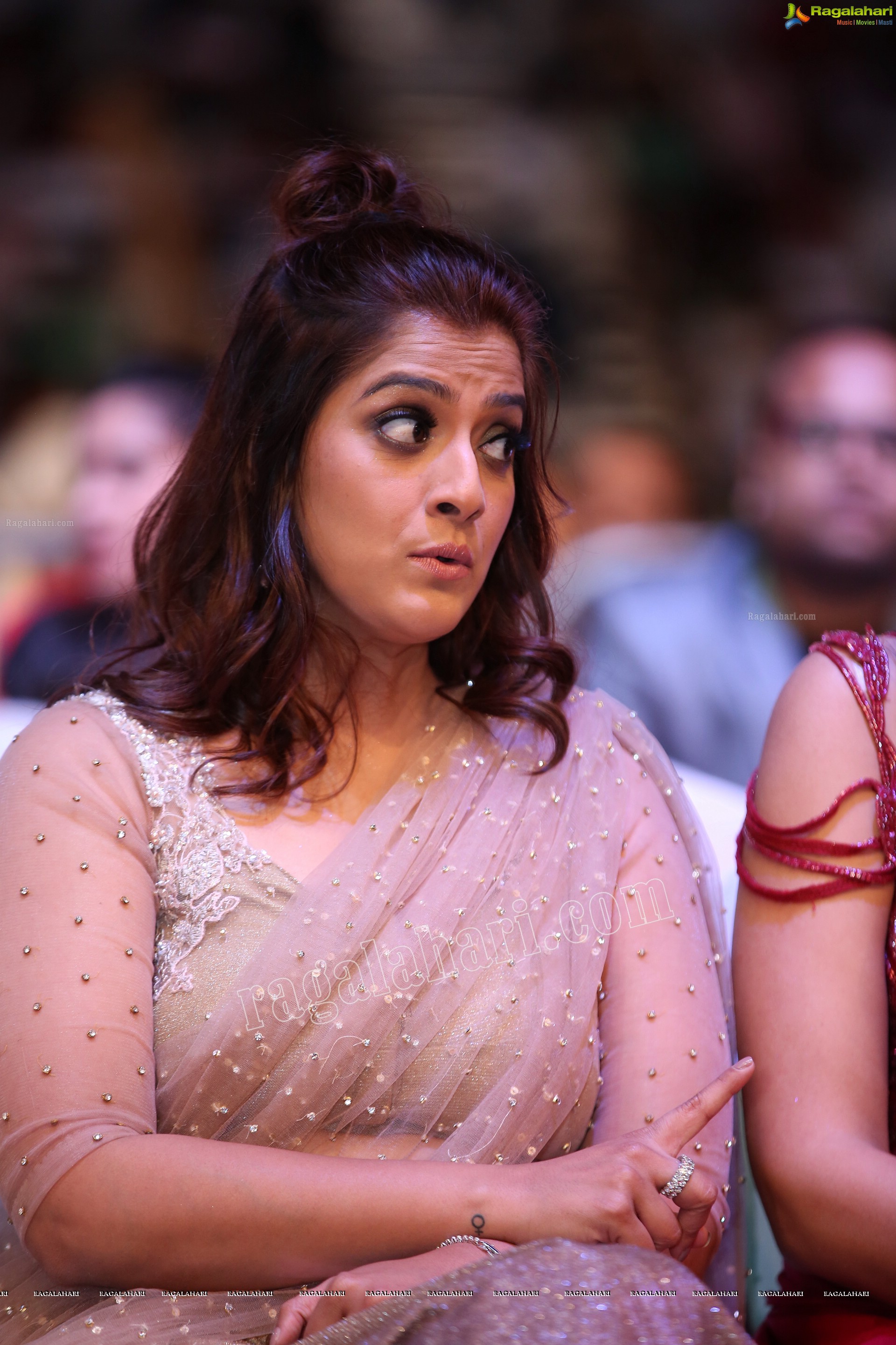 Varalaxmi Sarathkumar @ SIIMA 2019 (Exclusive) (High Definition Photos)