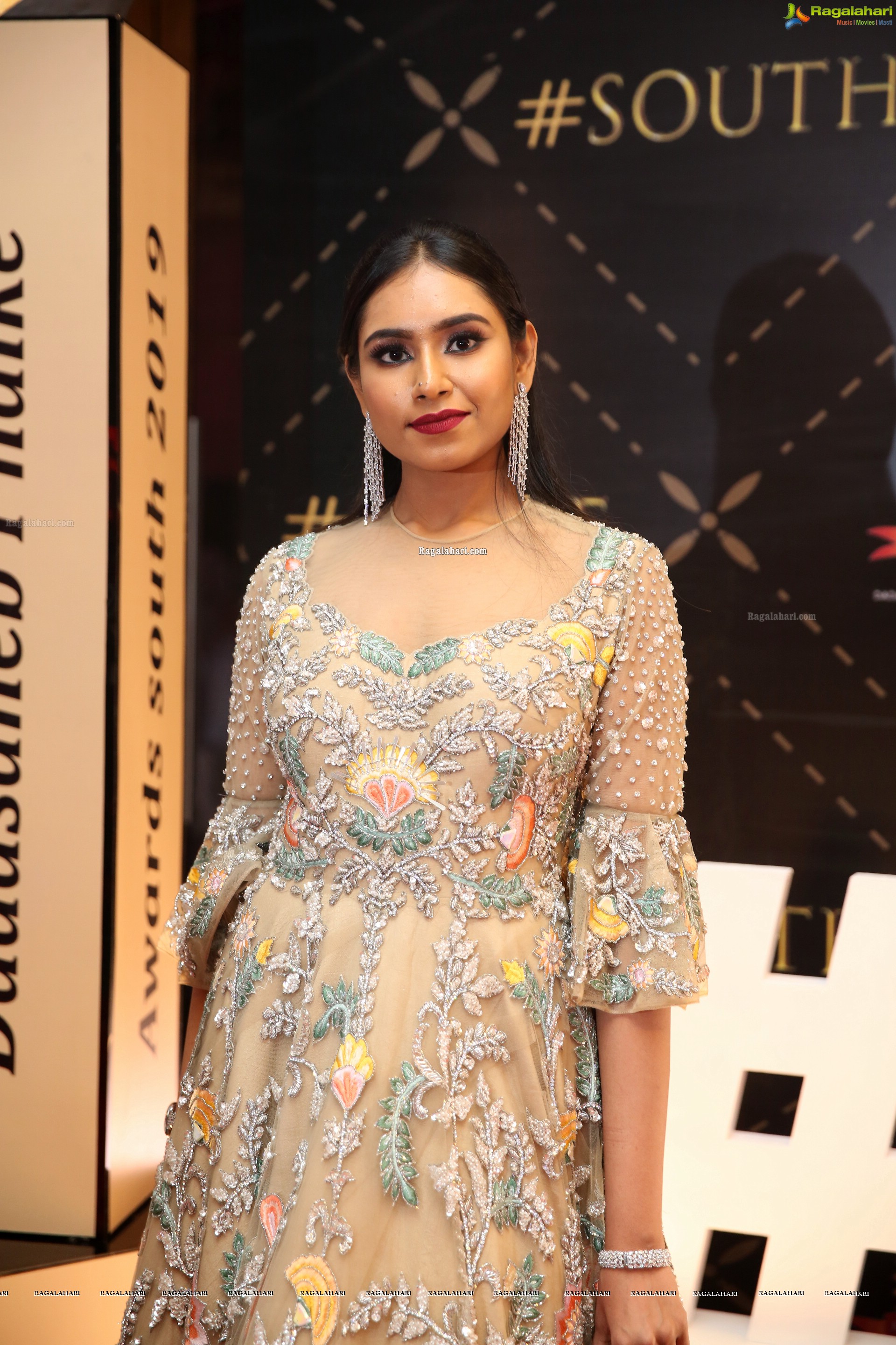 Vineetha @ Dadasaheb Phalke Awards South 2019 - HD Gallery