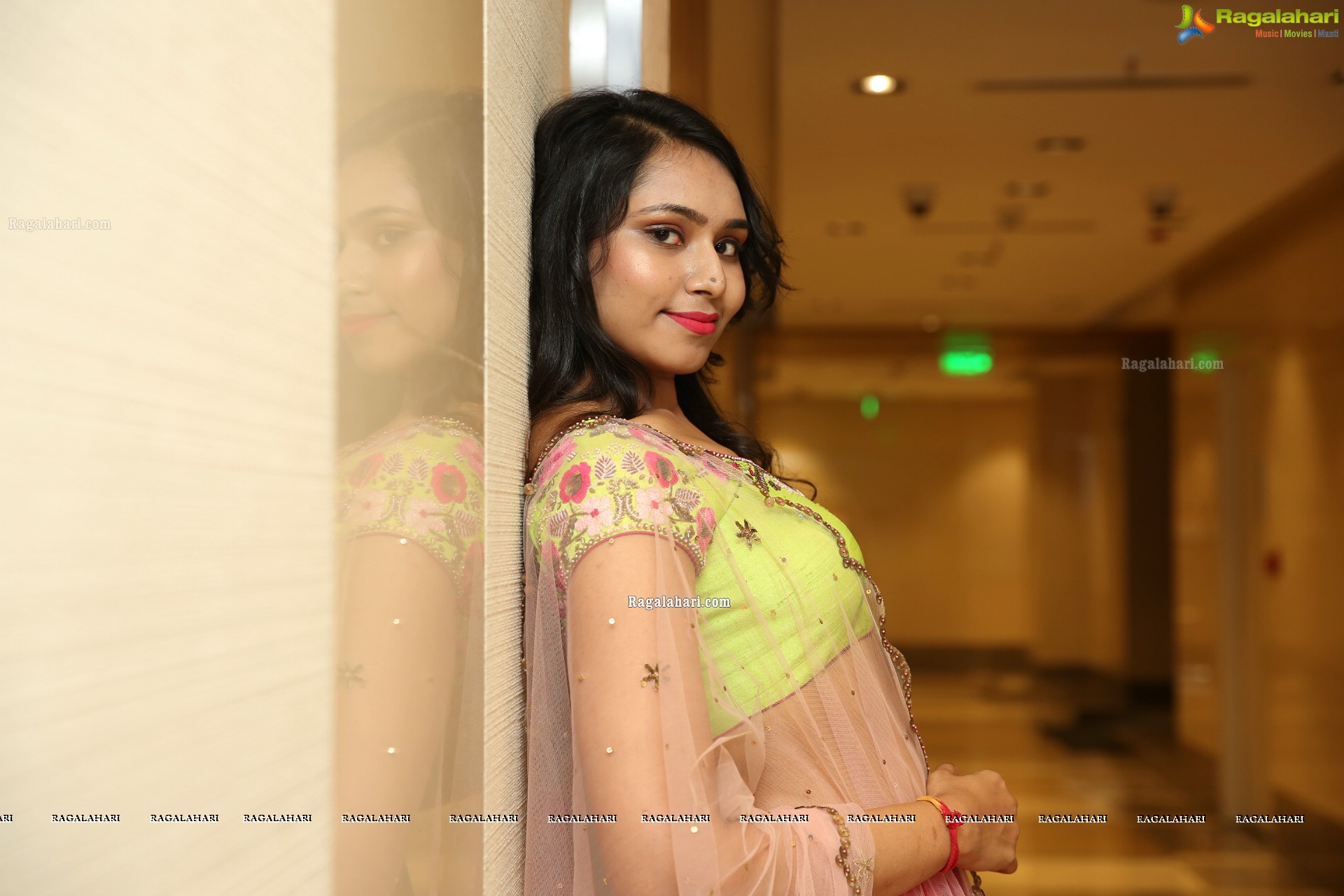 Vineetha Jadapally @ Khwaaish Curtain Raiser and Fashion Show - HD Gallery