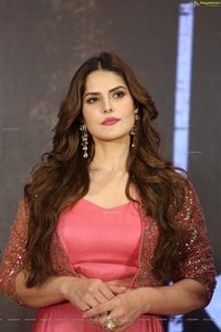 Zarine Khan at Chanakya Trailer Launch