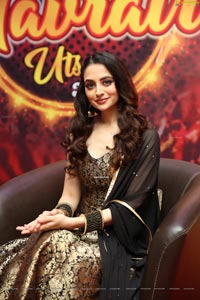 Zoya Afroz