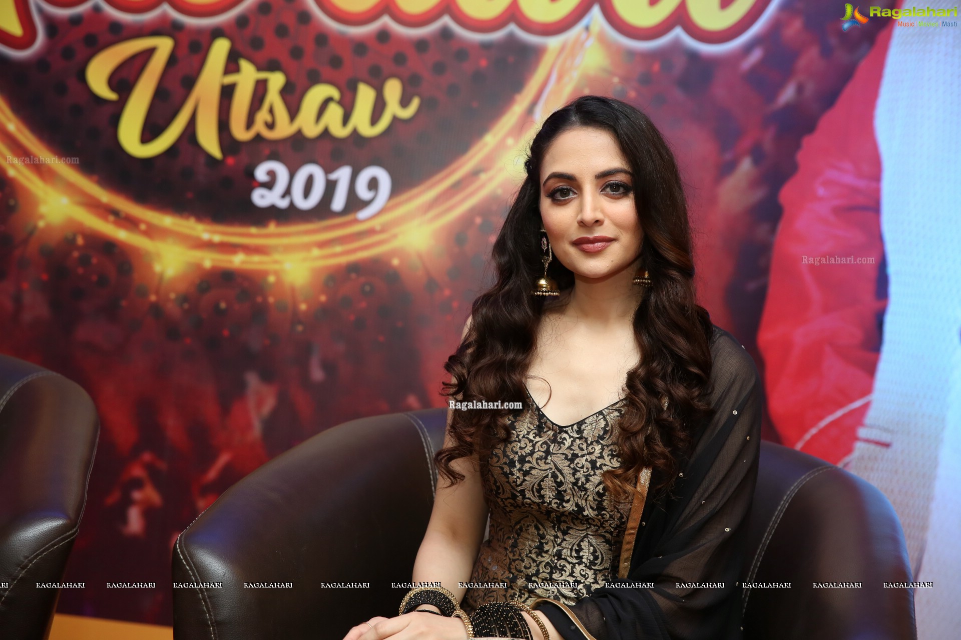 Zoya Afroz @ Country Club Navaratri Utsav 2019 Announcement - HD Gallery