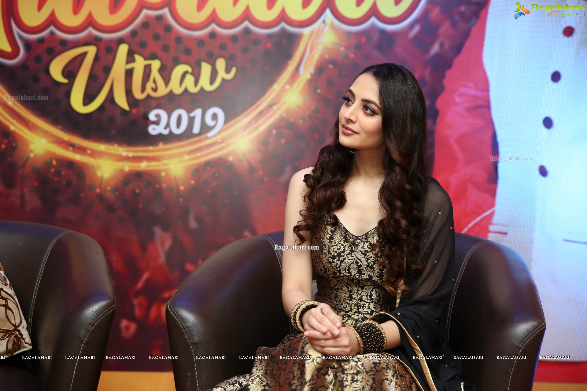 Zoya Afroz @ Country Club Navaratri Utsav 2019 Announcement - HD Gallery