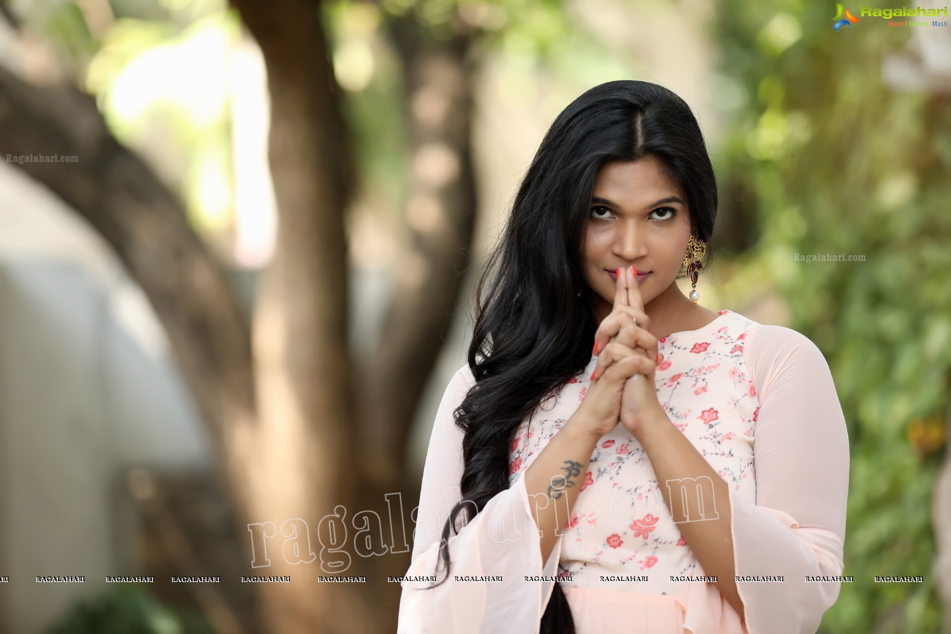 Twinkle Thomala (Exclusive Photo Shoot) (High Definition Photos)