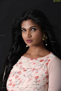 Twinkle Thomala Ragalahari Exclusive Photo Shoot