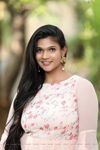 Twinkle Thomala Ragalahari Exclusive Photo Shoot