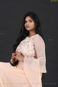 Twinkle Thomala Ragalahari Exclusive Photo Shoot