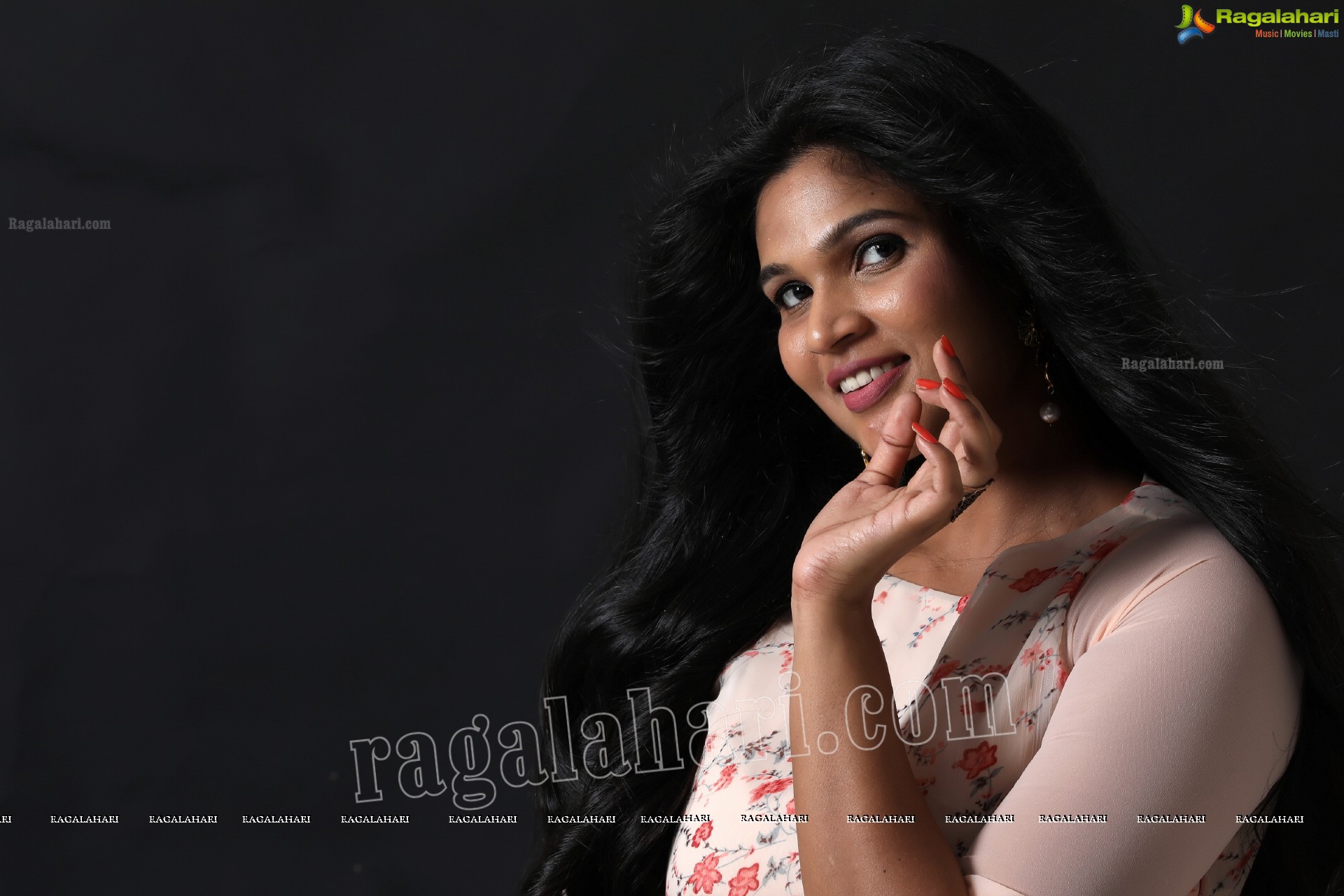 Twinkle Thomala (Exclusive Photo Shoot) (High Definition Photos)