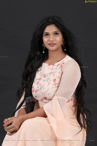 Twinkle Thomala Ragalahari Exclusive Photo Shoot