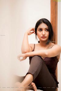 Bommu Lakshmi Latest Photoshoot Images