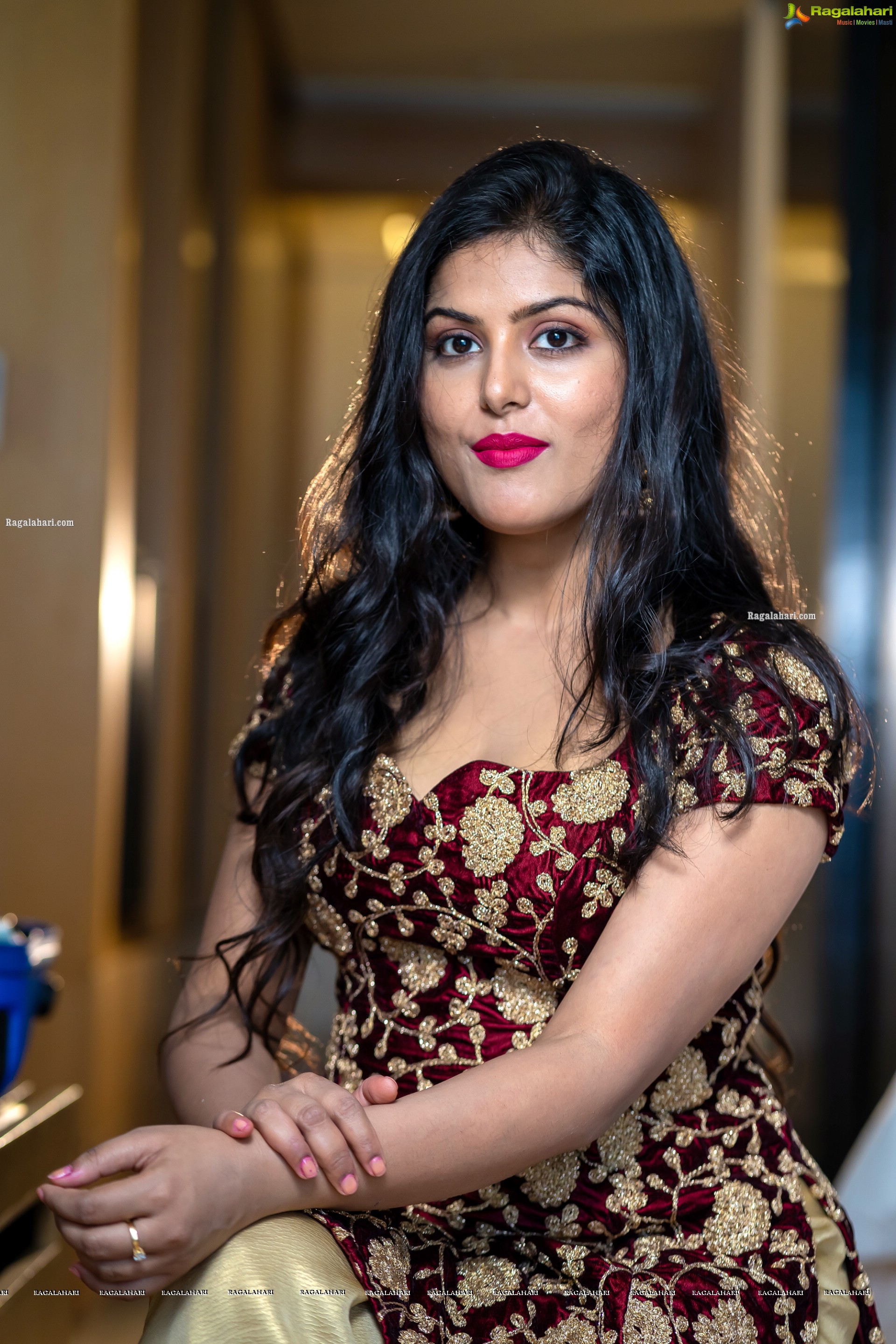 Divyangana Singh Latest Photoshoot Images - HD Gallery