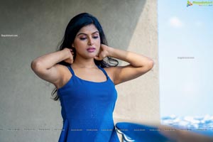 Divyangana Singh HD Photos