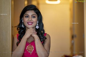 Divyangana Singh HD Photos