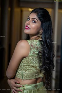 Divyangana Singh HD Photos