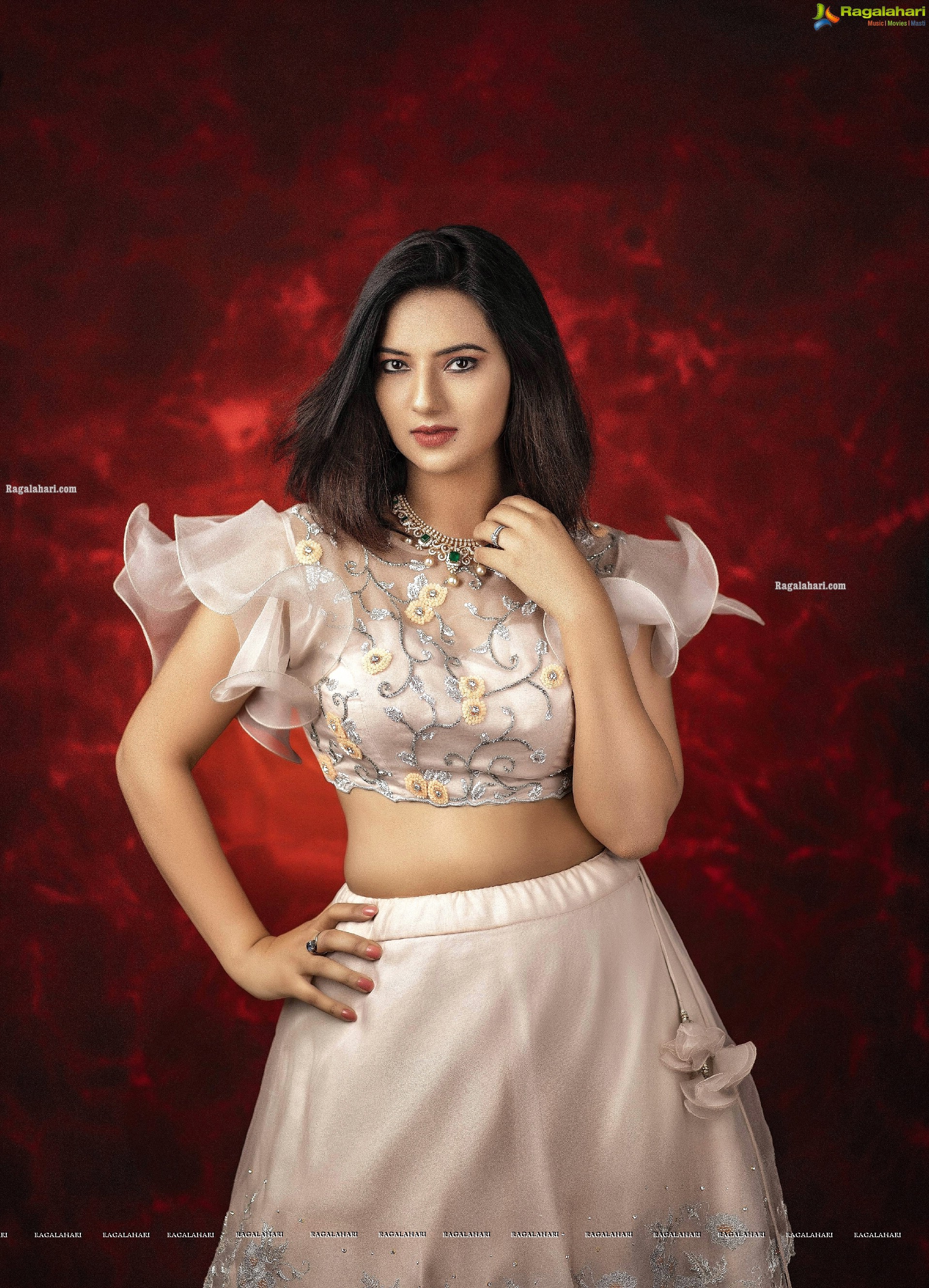 Isha Chawla Latest Photoshoot Images - HD Gallery