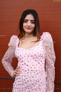 Pooja Thakur at Truefitt & Hill Luxury Salon Launch