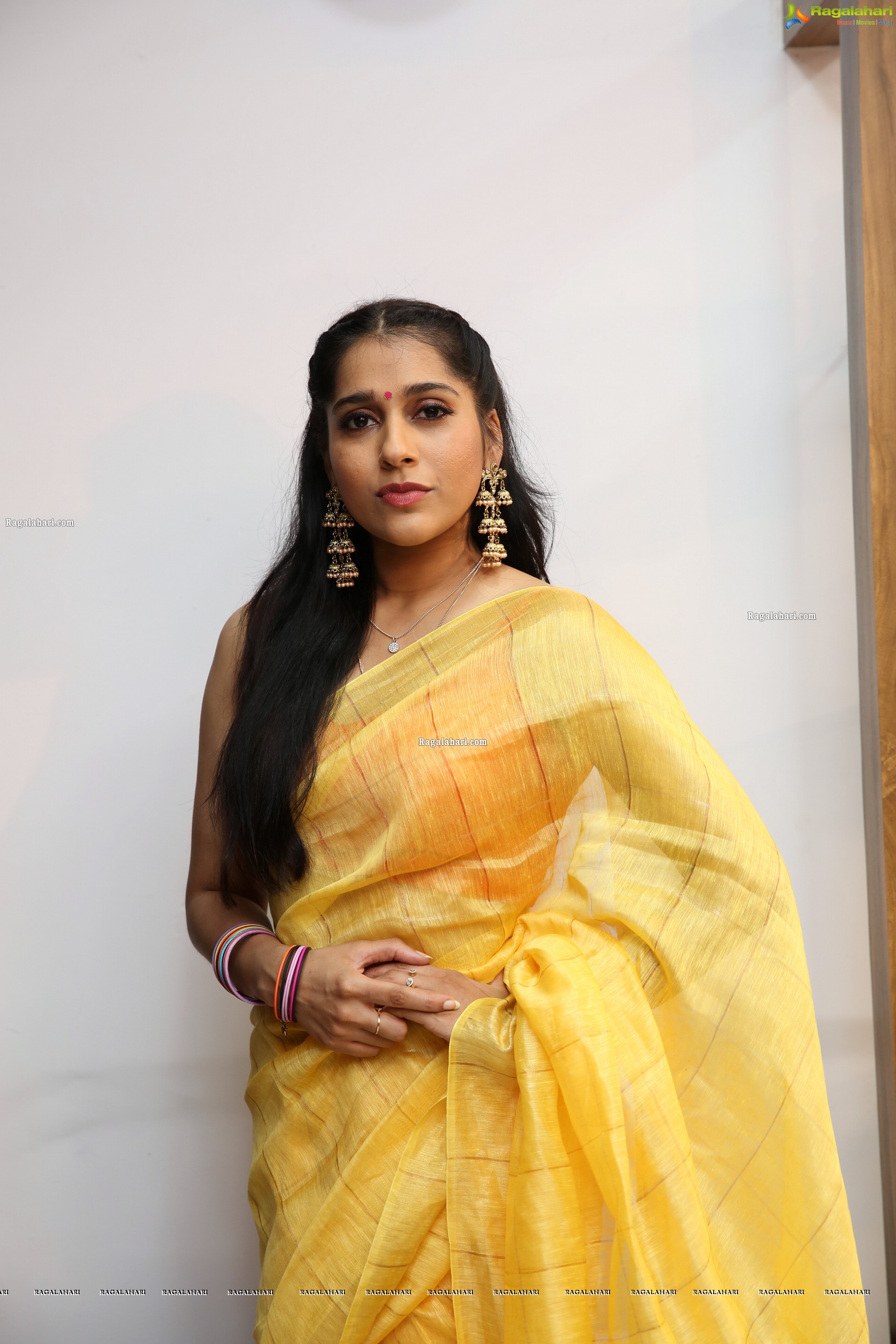 Rashmi Gautam at Linen House E-Commerce Portal Launch